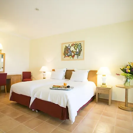 Hotel Mirachoro Carvoeiro 4*
