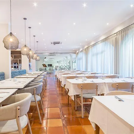 Hotell Mirachoro Carvoeiro (Lagoa)